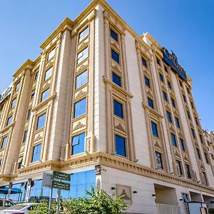 Crown Town Hotel 4*