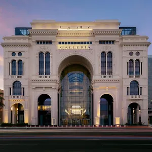 Hotel The Galleria Jeddah, Curio Collection By Hilton
