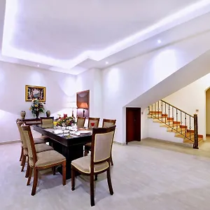 Auris Alfanar Villa *