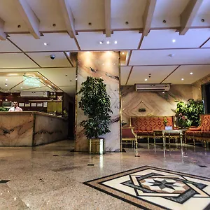 Hayat Falestine Suites Ξενοδοχείο με διαμερίσματα *