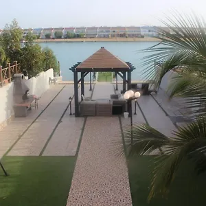 Villa شاطئ السعادة- درة العروس