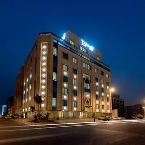 Taj 3*