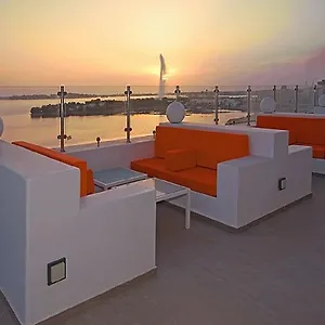 Mira Corniche