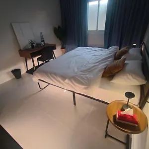Homestay Self Check In Hometel R3 *