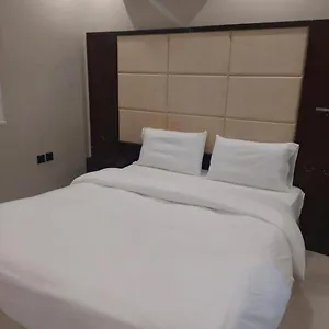 وحدات الشاطئ المفروشة *