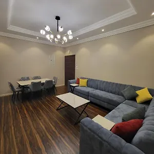 Apartment شقه كلاسك ثلاث غرف *