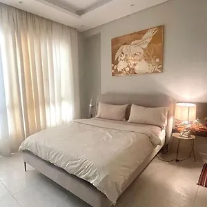 3 Beds Flat In Central