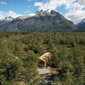 Refugio Valle Leones Chalet Puerto Tranquilo