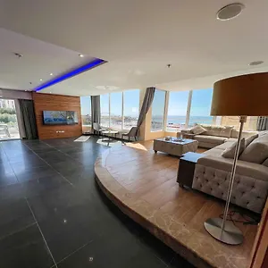 Red Sea استديو بحر الأحمر *