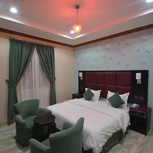 الرواسي 3 للوحدات السكنية المفروشة 4*