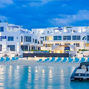 Курортный комплекс Oia Beach / Family Only Джедда